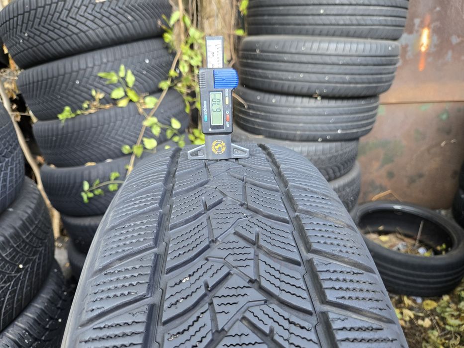 4бр. 225 60 17 Dunlop зимни.
