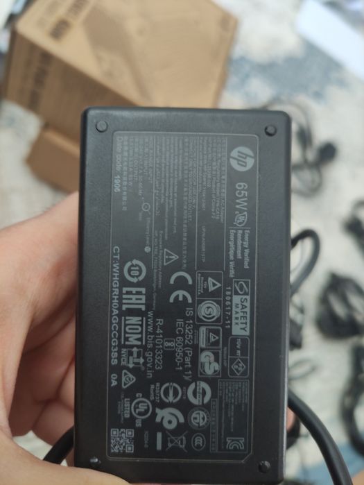 Зарядки на ноутбук hp