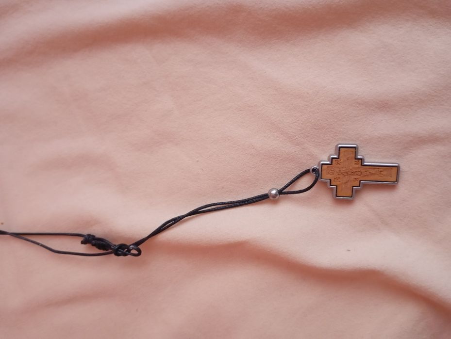 Религиозни кръстчета за врата.