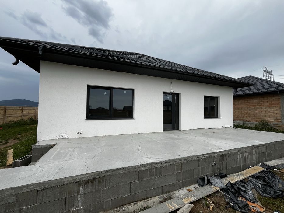 Casă individuală cartierul izvor 175mp