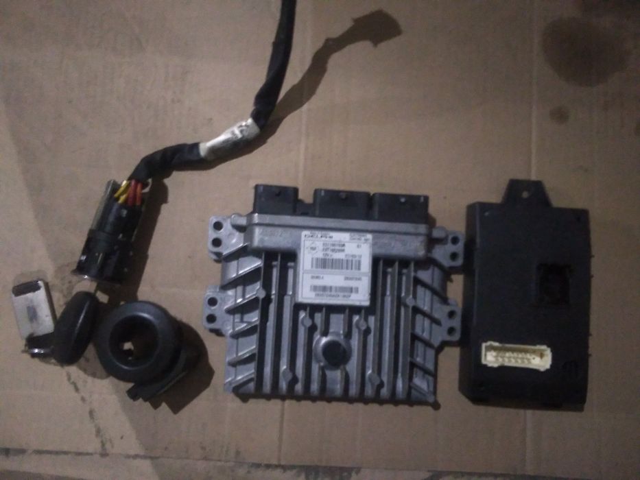 Kit pornire Dacia Sandero Stepway 1.5 DCI cod produs : 237100703R