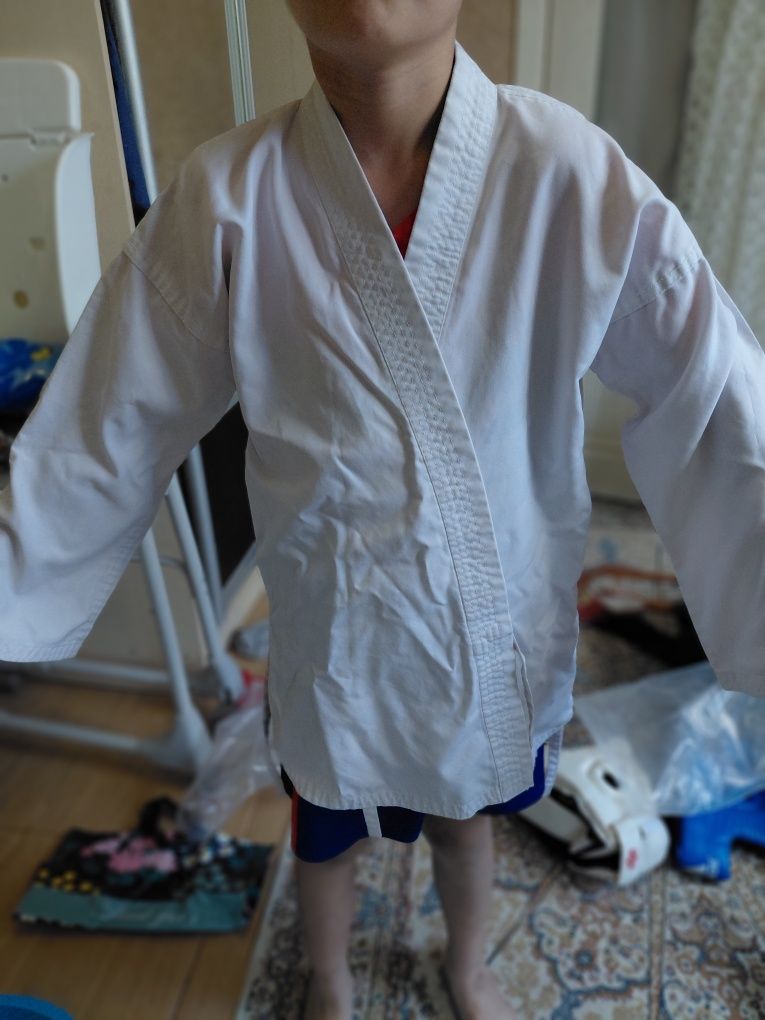 Продам кимано для каратэ