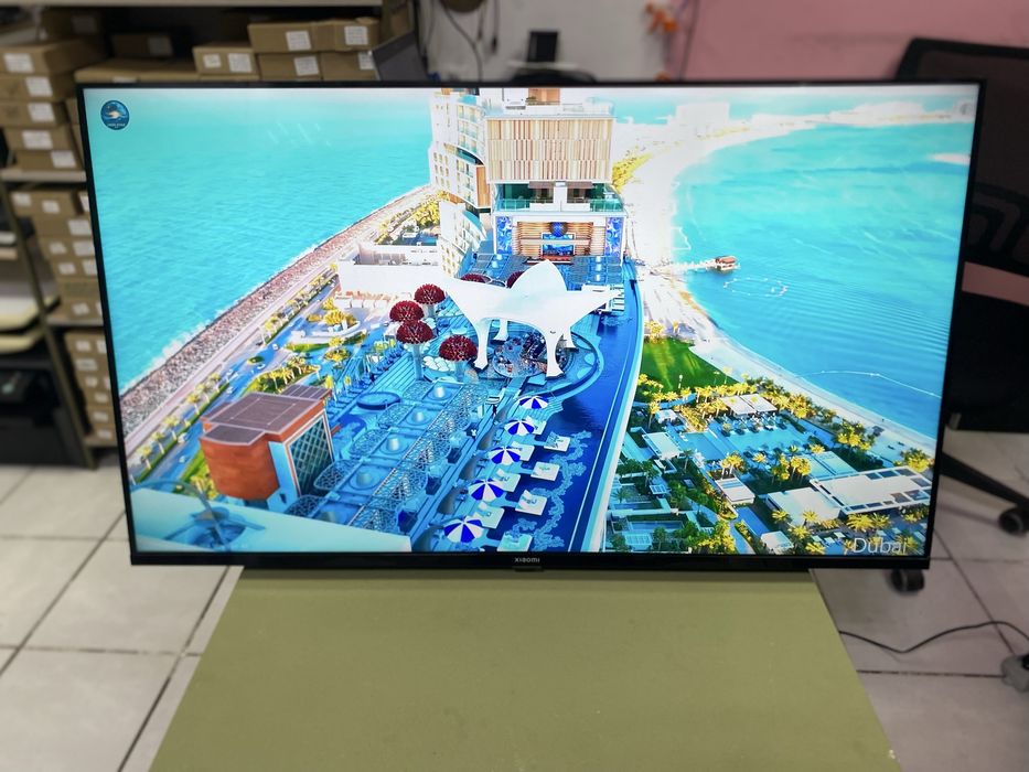 Телевизор 4K SmartTV XIAOMI  в отличном состоянии