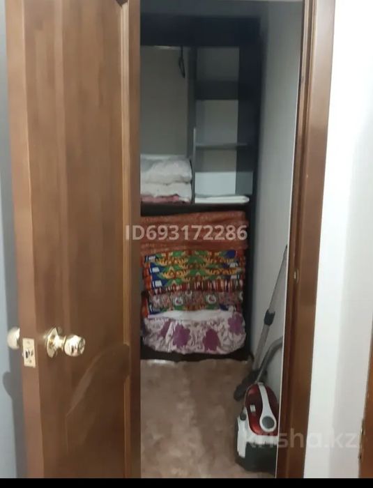 Продам 1 комн. квартиру. Нурсити, 2 мкр, дом 18в