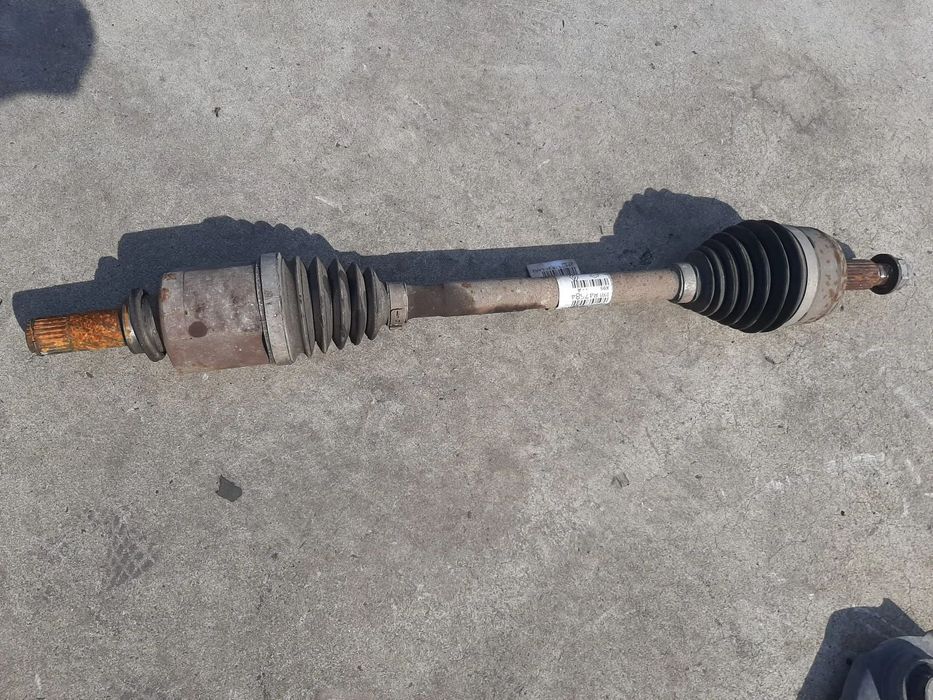 planetara stanga fata renault scenic 3 megane 3  1.5 dci  8200847584