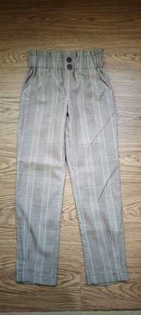 Pantaloni pentru fete, marca Reserved, marimea 140.