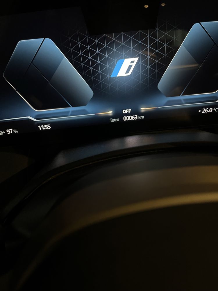 BMW iX eDrive 40 под заказ