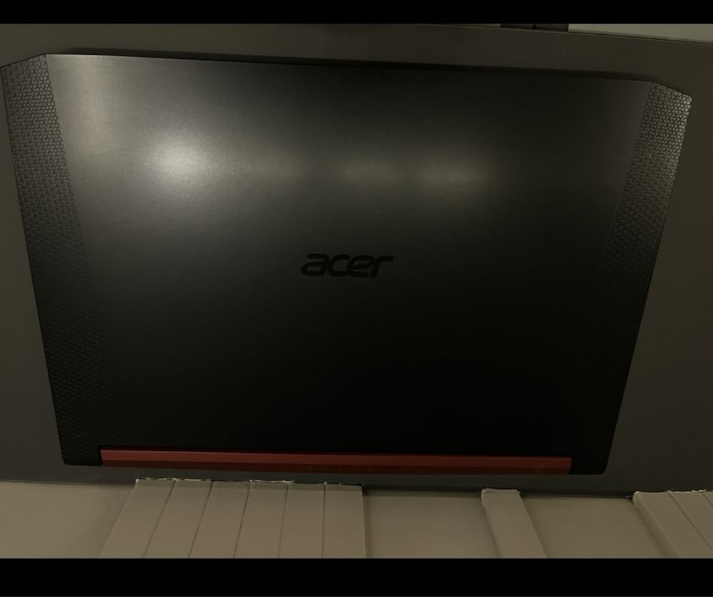 Ноутбук Acer Nitro 5 AN515-57 NH.QELER.005 черны