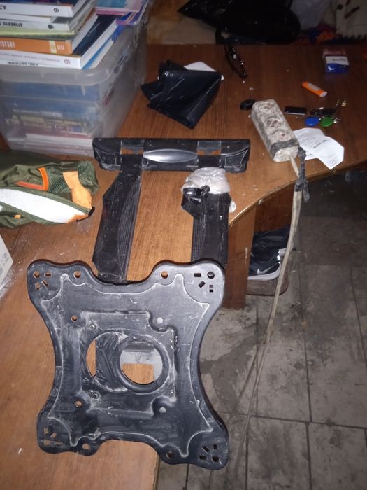 Кронштейн для телевизора