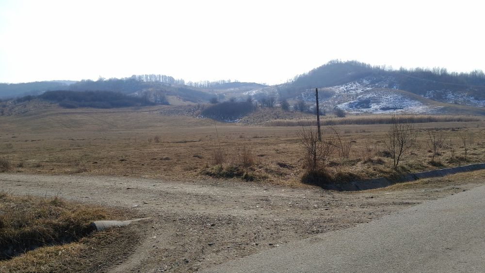 Teren intravilan 2500m Ocnele Mari Slatioare