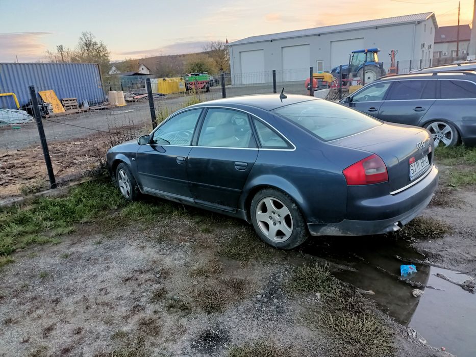 Vând audi a6 automat motor 2500 quattro,motor defect