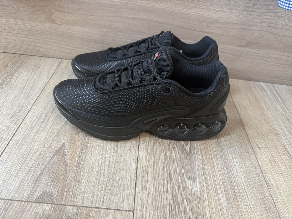 Nike Air Max DN Black Metallic Grey