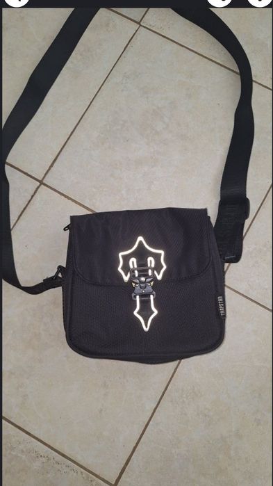 Trapstar reflective чанта