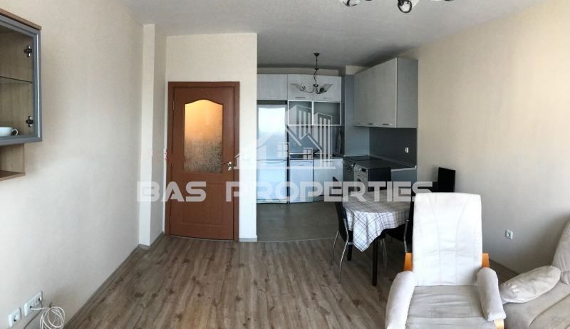 Продава се Двустаен апартамент в София, Редута - 72 кв.м за 2848 €/кв.м - Снимка #2