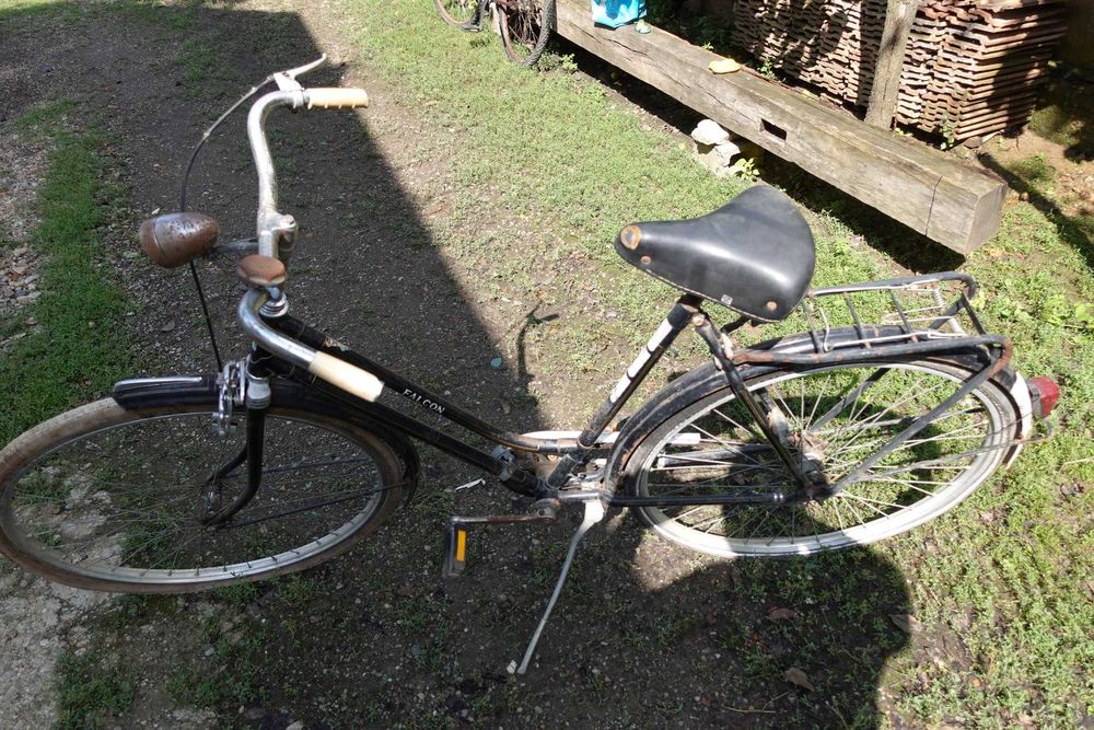 Bicicleta dama 28 clasica ieftin retro FALCON fabricat in olanda