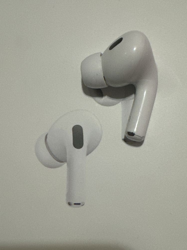 Airpods pro 2 правый наушник