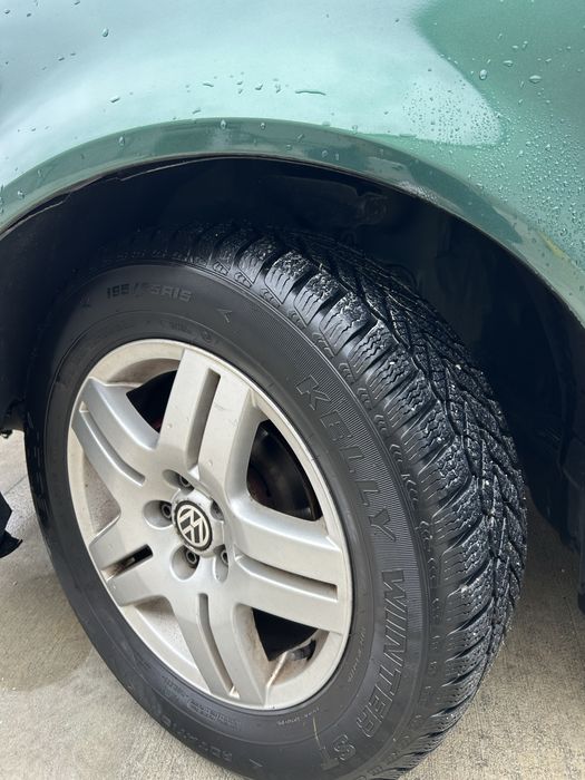 Vând Golf4, 1.6-16V