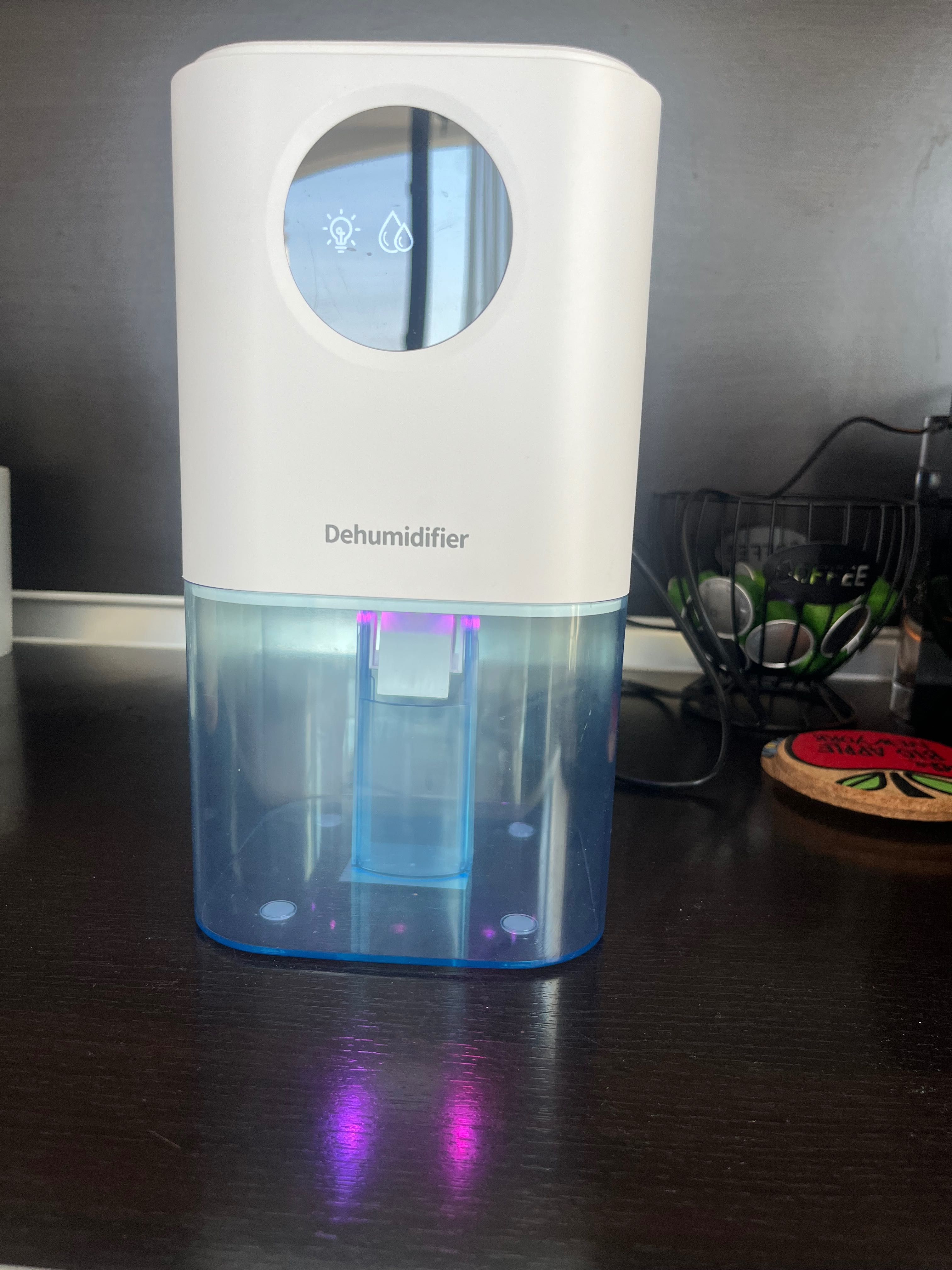 Влагоабсорбатор / обезвлажнител / влагоуловител ANOEPUY Dehumidifier