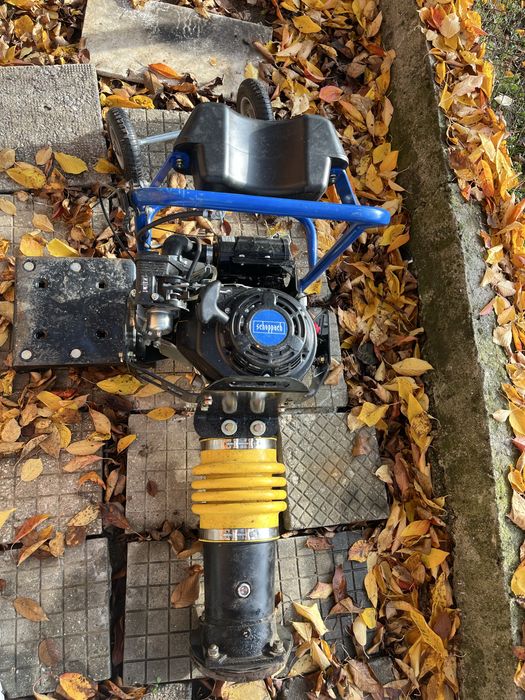 ЧИСТО НОВА Трамбовка Пачи крак