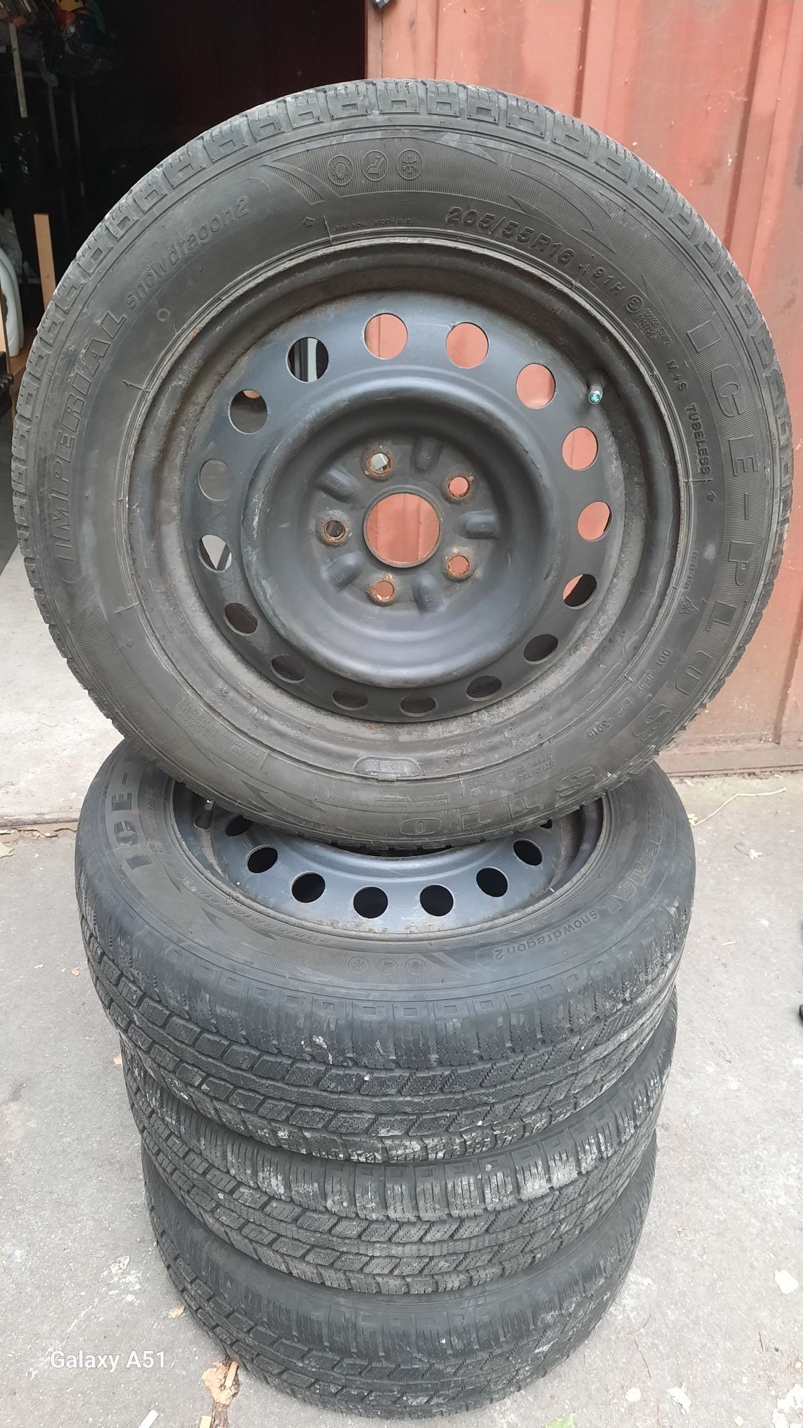 Джанти с гуми 5×114.3,16цола