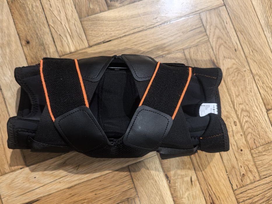 Два броя Ортопедични наколенки NEENCA