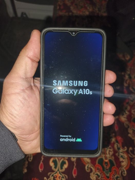 Samsung  a10s сотилади