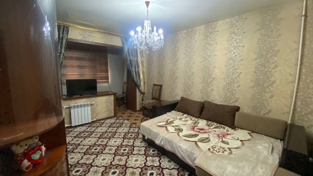 Квартира на Ц13 2/3/4 общ пл 50м ,76 серия ,разделка