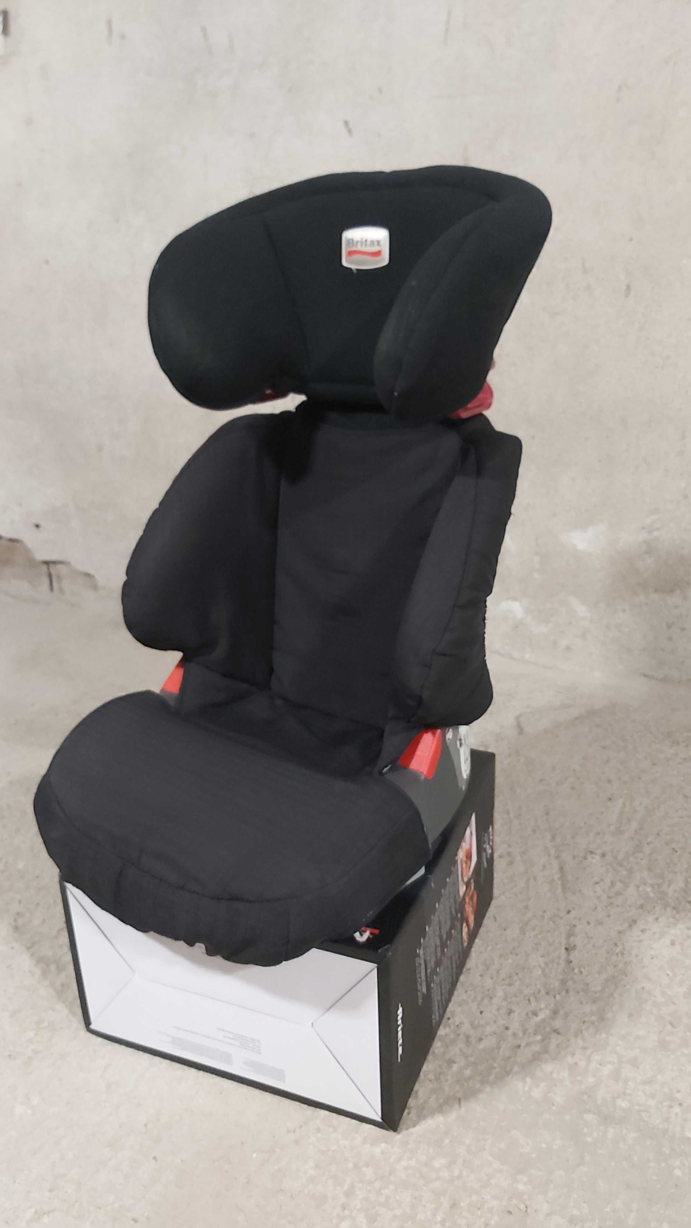 Столче за кола Britax за ученици, 10-12 години (до 36кг)