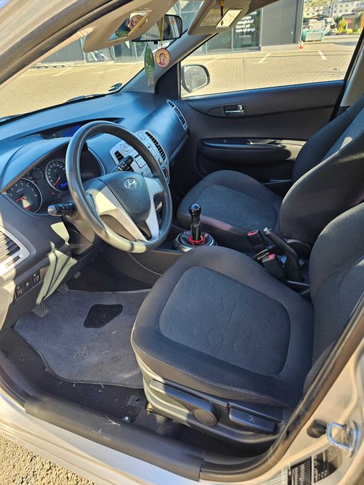 Hyundai i20 preț fix