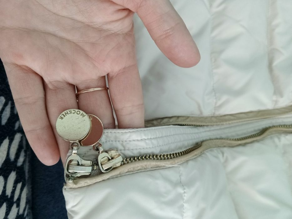 Куртка новая из перьев для девочек