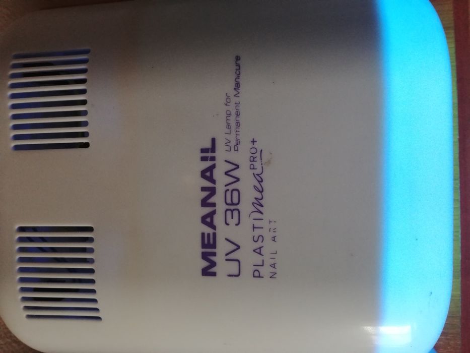 Lampa uv unghii gel 4 becuri 36 W Meanail