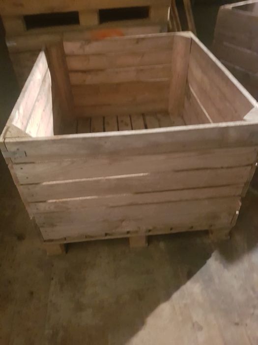 Cufăr de lemn / box pt. transport sau depozitare fructe / legume