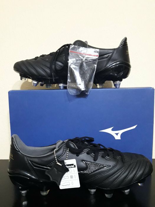 Професионални бутонки MIZUNO MORELIA NEO II MIX номер 39