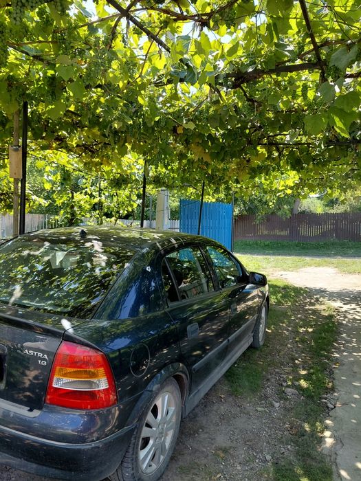 Vând Opel Astra G preț negociabil