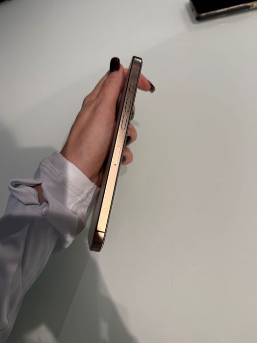 iPhone 16 pro max 256 с гаранция