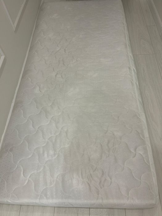 Продаю матрас для стройки