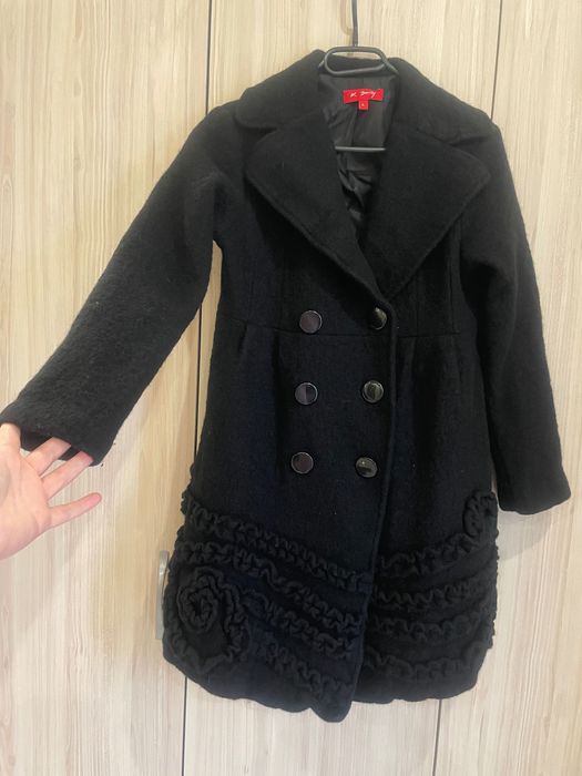 Страхотно палто в черен цвят от вълна