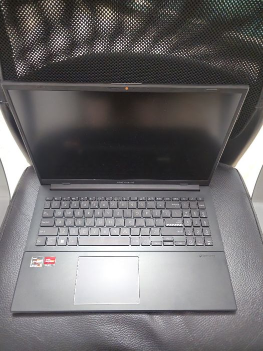 Laptop ASUS VivoBook Go E1504FA – Ryzen 5 / 8GB RAM