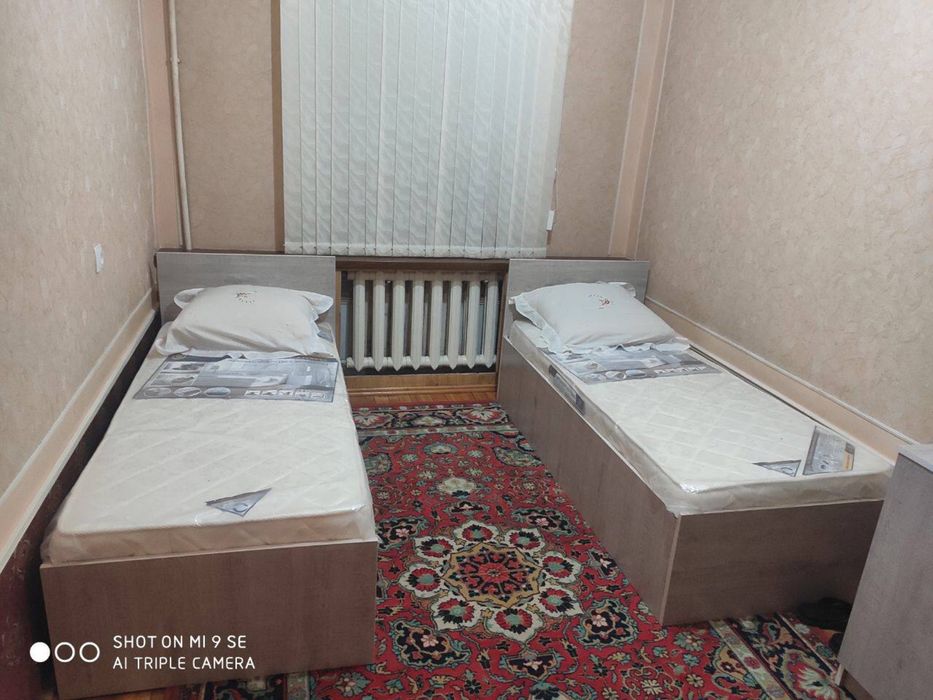 Нурафшон тинчлик метро 3х-комнатнатная /1/4 со всеми удобствами