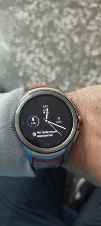 Часы LG urban watch