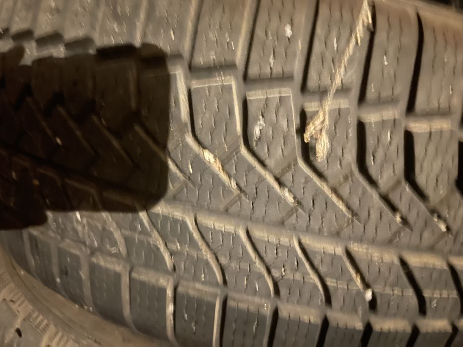 Vand cauciucuri iarna