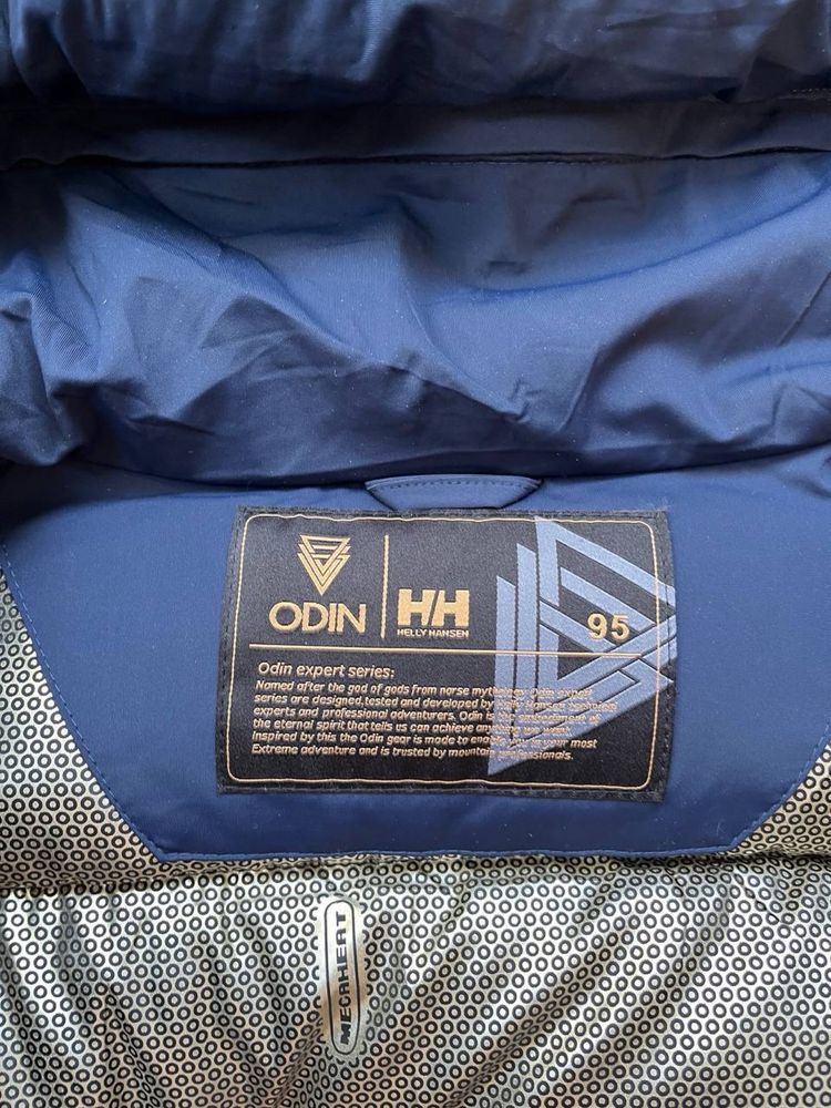 мужской зимний пуховик Helly Hansen