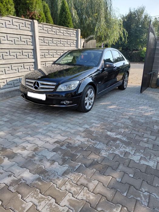 De vanzare Mercedes Benz C200