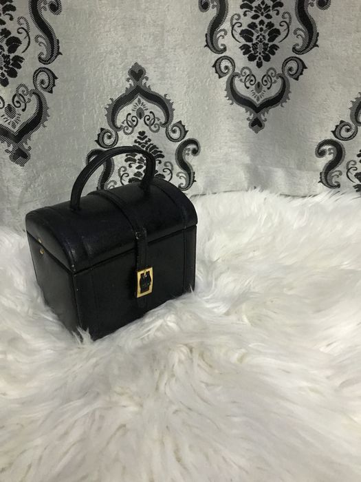 Casete vintage piele bijuterii