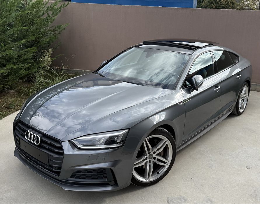 Audi A 5 2 0 TFSI quattro s-line interior / exterior.