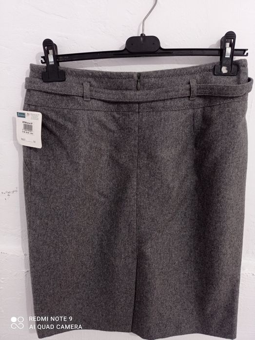 Fusta JOLIDON mărimea 44, și 46