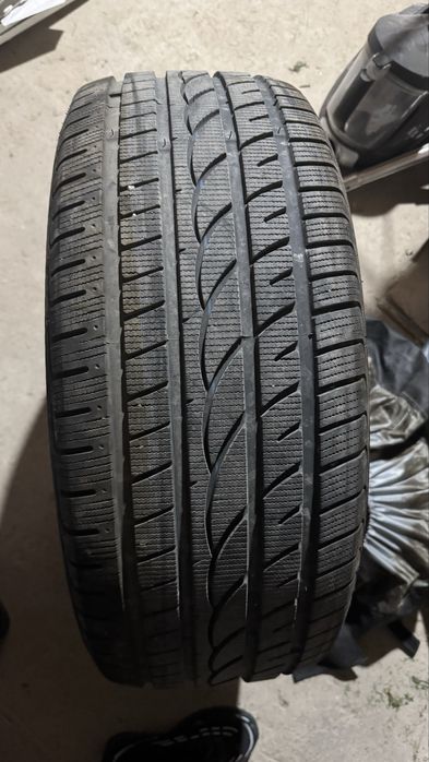 Шины зимние 265/45/21