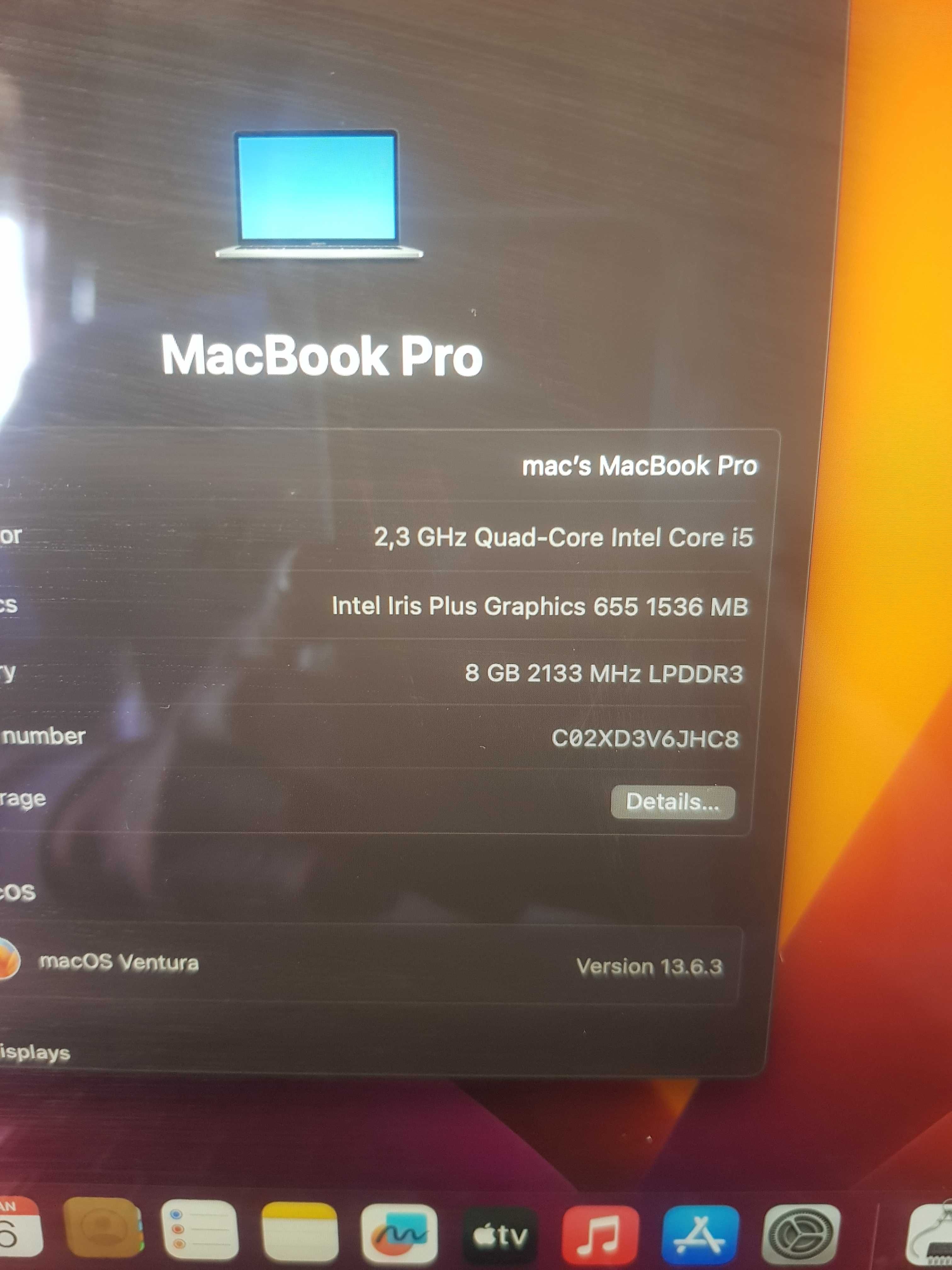 MacBook Pro (13-inch, 2018, Four Thunderbolt 3 Ports)