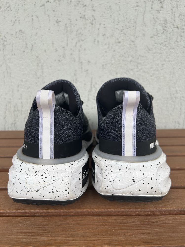 Оригинални обувки Nike ZoomX Invincible Run Oreo