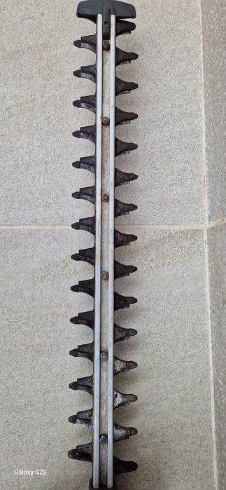 Husqvarna mașină de tuns gard viu pe acumulator